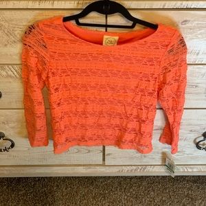 Coral lace sleeve crop top